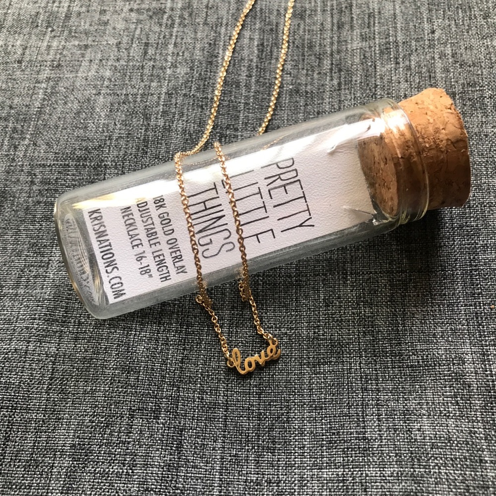 KRIS NATIONS Pretty Little Things Love Necklace